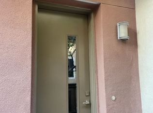 595 Rockefeller, Irvine, CA 92612