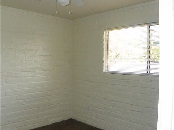 5th image of 1012 S Dorsey Ln APT 12