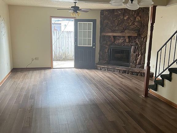 2nd image of 4201 Lac Couture Dr APT B