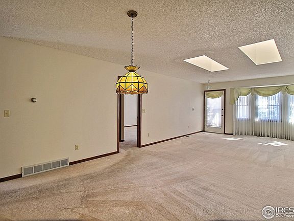 4th image of 1522 W 29th St