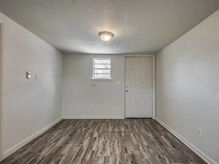 2309 N Florida Ave — Photo 4
