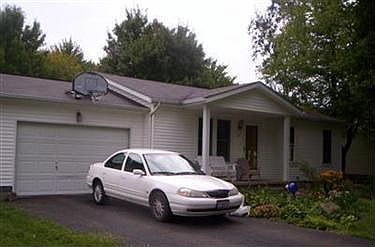 1st image of 381 Plymouth Pl