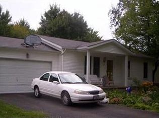 381 Plymouth Pl, Salem, OH 44460