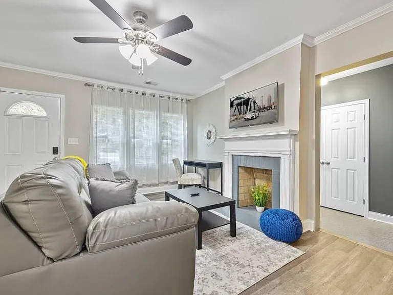 825 Erin Ave SW — Photo 8