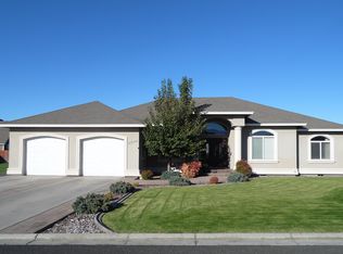 9246 Castlewood Dr SE, Moses Lake, WA 98837