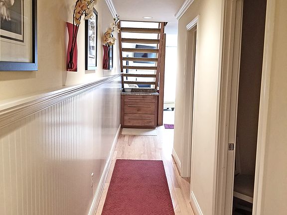 Hardwood Floors in Entry