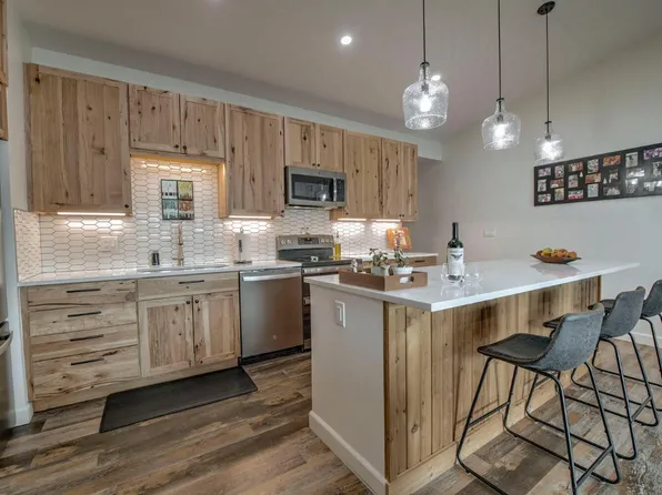 32 Corinthian Circle UNIT 302, Dillon, CO 80435