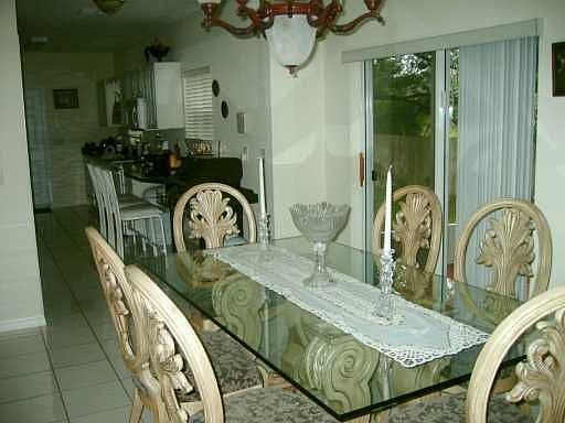 DINING ROOM AREA