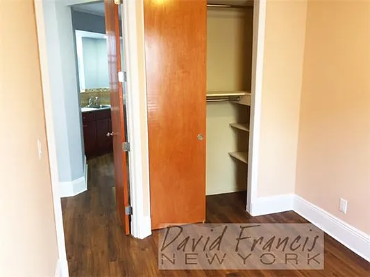 Rented by David Francis New York LLC | media 5