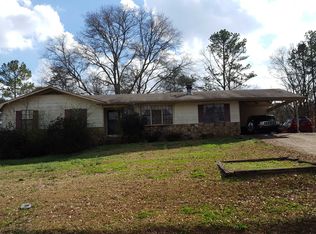 632 Bernard Couch Dr, Anniston, AL 36207