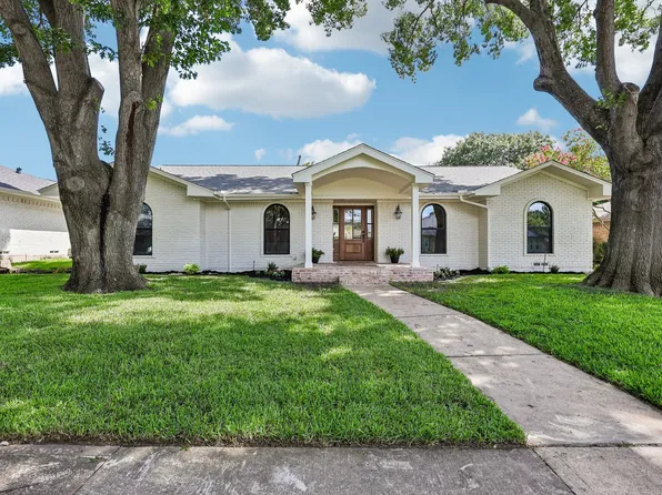 7330 Alto Caro Dr, Dallas, TX 75248
