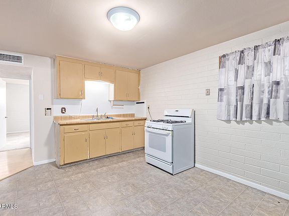 2nd image of 11220 N 18TH Drive