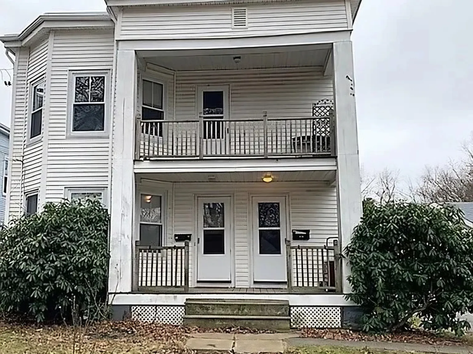2 bed, 1200 sqft, $2,300 — Photo 1