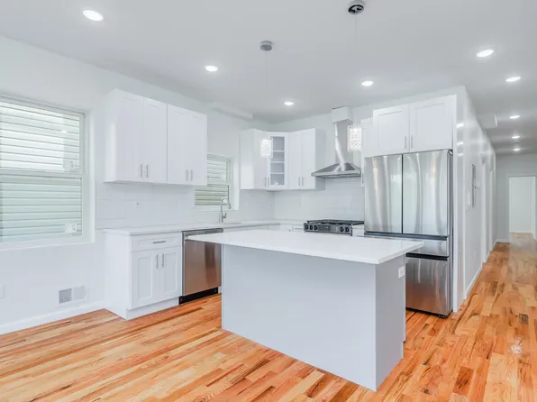 85 Myrtle Avenue image 17 of 50