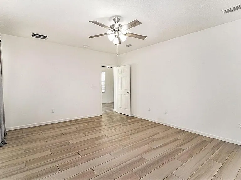 769 Forest Trace Cir — Photo 15