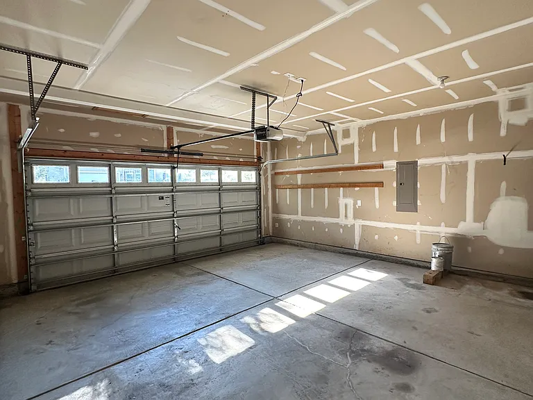 305 Cottesbrook Dr — Photo 20