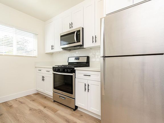 4th image of 58 E Laurel Ave #60B