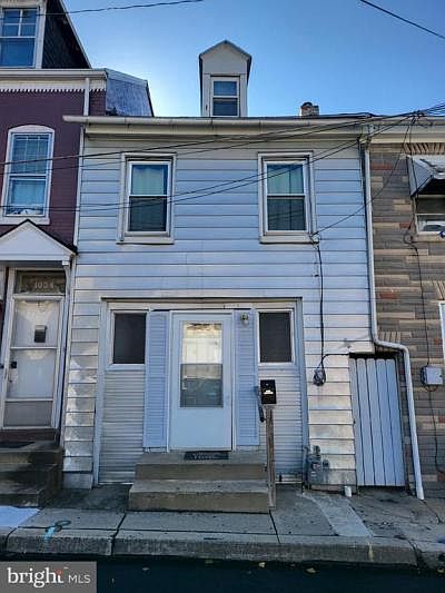 1st image of 1032 Court St