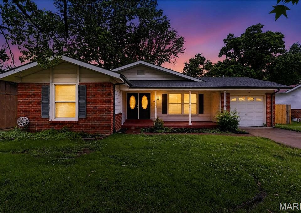 1st image of 2827 Westminster Dr