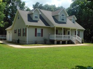340 Medlock Rd, Albertville, AL 35950