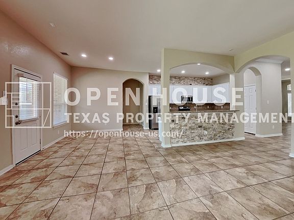 4th image of 12419 Adams Ridge Ln