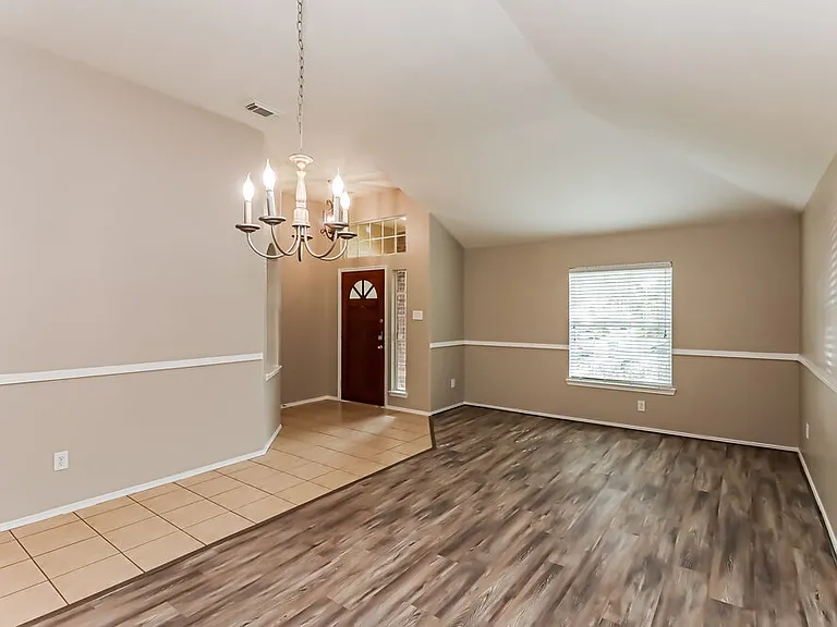 7510 Braeberry Ct — Photo 5