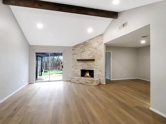 2nd image of 12154 Stone West Dr
