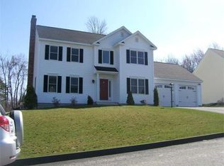 100 Old Common Rd, Auburn, MA 01501