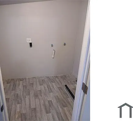 3 bed, $1,200 — Photo 4