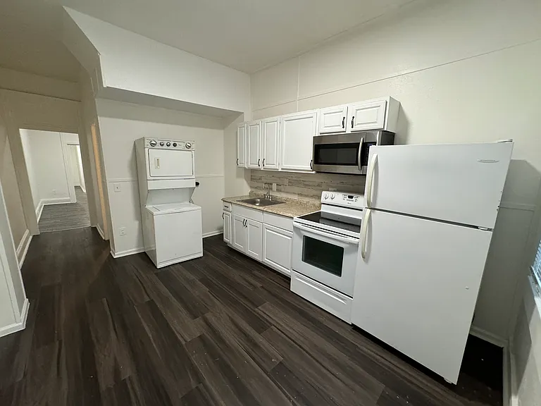 1816 N Bentalou St — Photo 6