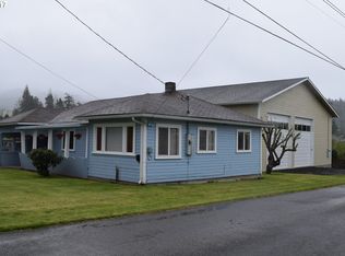 2308 Maple St, Myrtle Point, OR 97458
