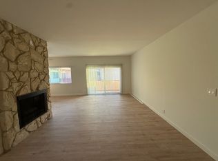 5138 Zelzah Ave #10B, Encino, CA 91316