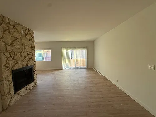 5138 Zelzah Ave #10B Photo 1