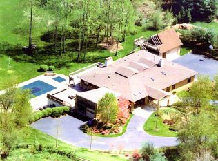 7709 Brickyard Rd, Rockville, MD 20854