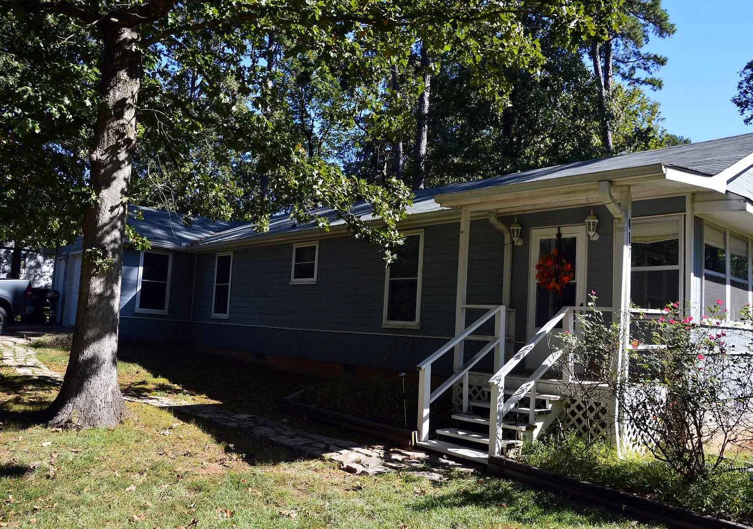 Home for Rent in Hot Springs! Utilities Included! — Photo 2