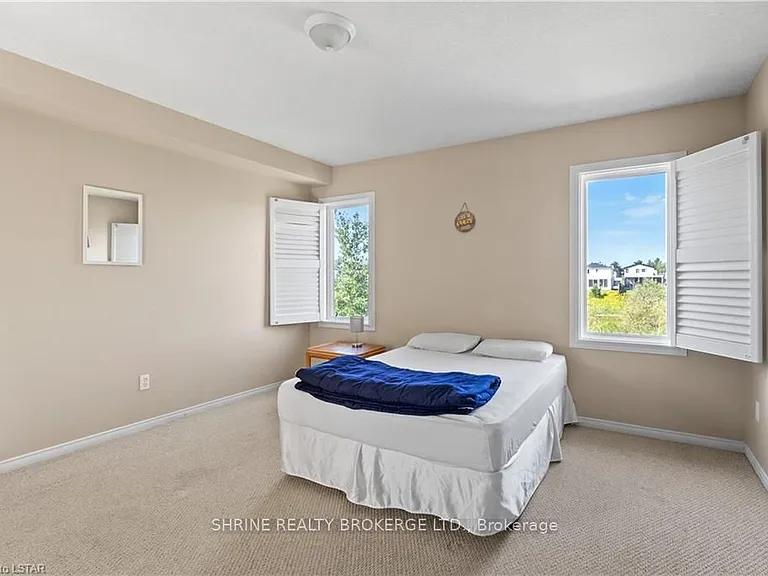 1841 Foxwood Ave #UPPER — Photo 13