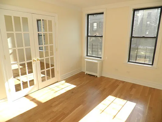 Rented by Keller Williams NYC | media 22