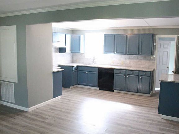 5th image of 306 Elysian Dr