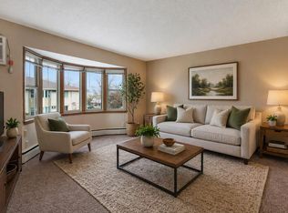 6301 Pleasant Ave #10, Minneapolis, MN 55423
