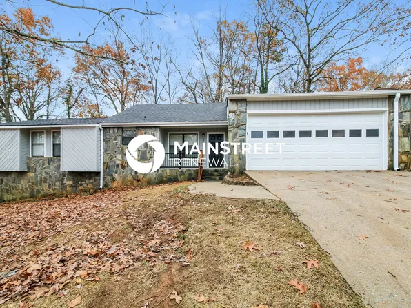 6717 Knollwood Cir, Douglasville, GA 30135