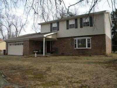 4588 Stonegate Dr, Newburgh, IN, 47630