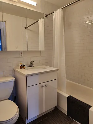 Rented by Property Link Mgmt, LLC | media 18