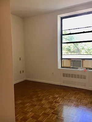 Rented by Grand & Co. | media 7