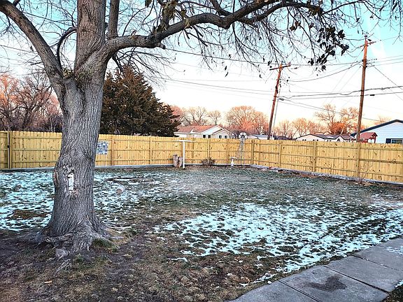 2nd image of 1821 N Sherman Ave