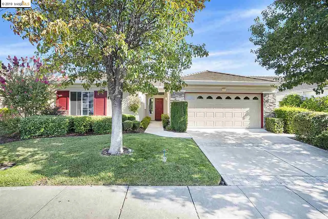 1542 Margil Way photo 1