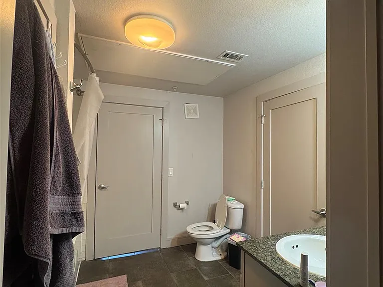 3016 Guadalupe St #302 — Photo 1