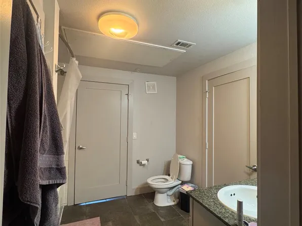 3016 Guadalupe St APT 302, Austin, TX 78705