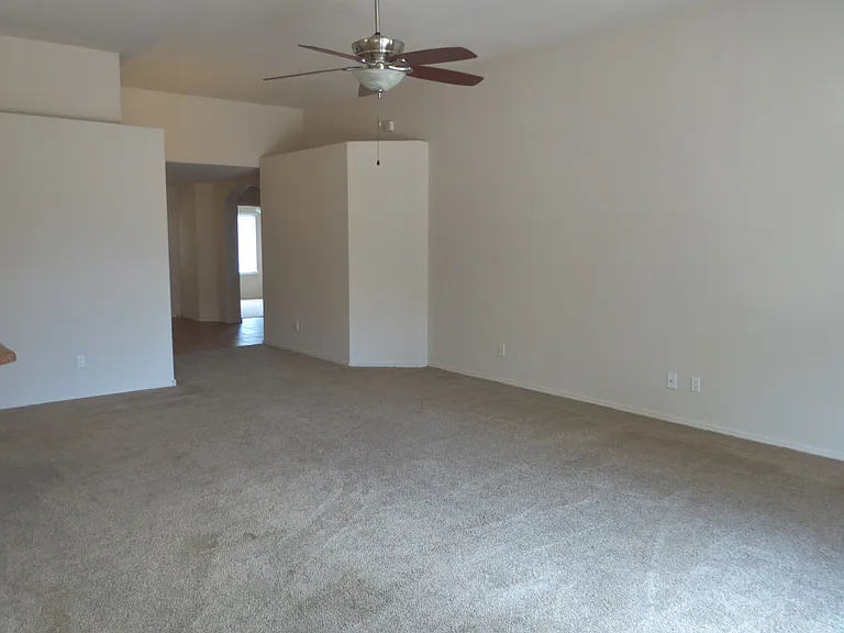 7723 Brianne Ave NW — Photo 11