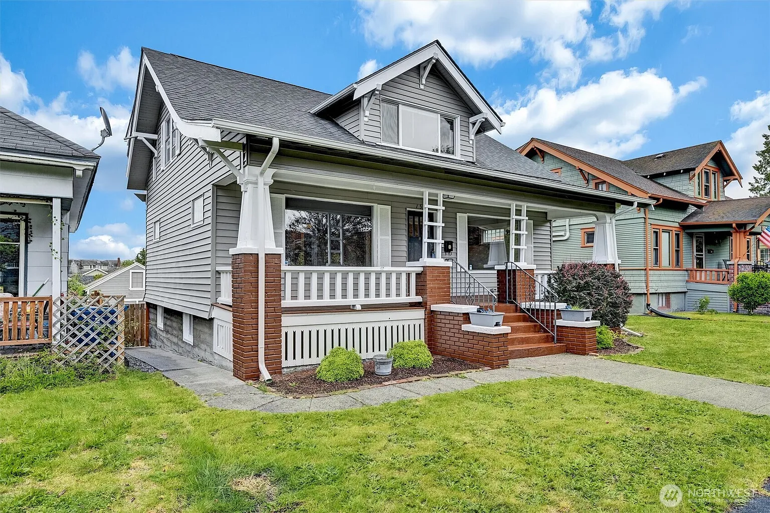 1515 S Ainsworth Avenue photo 1