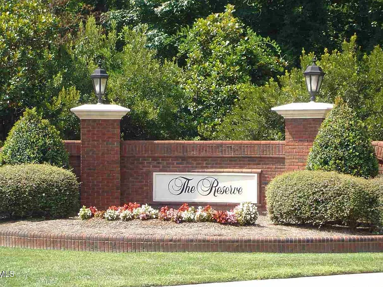 108 Flora Springs Dr — Photo 45